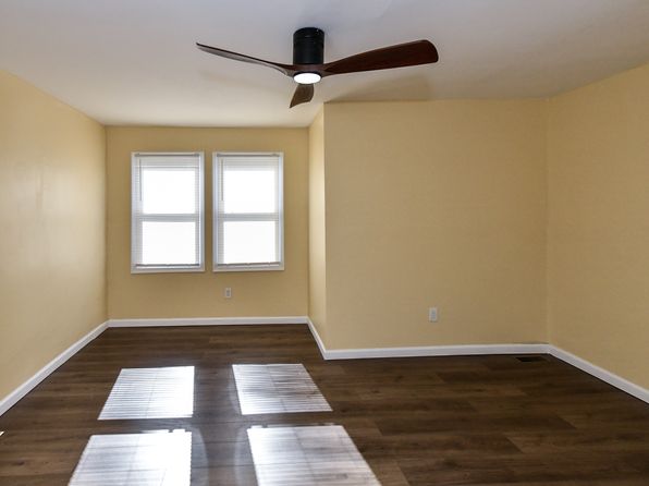 223 Greenwood Rd