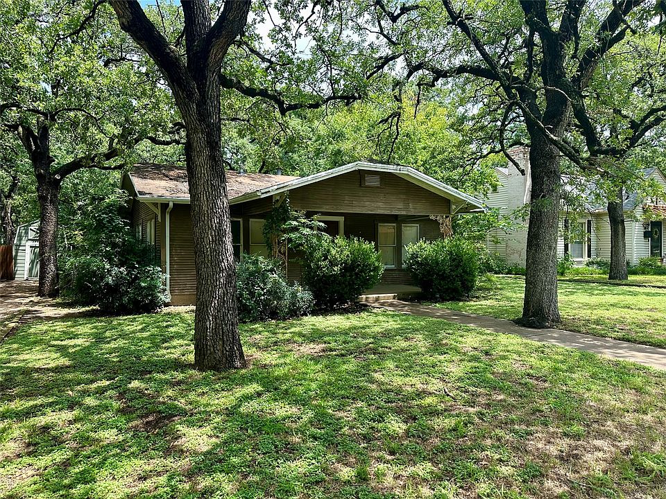 1st image of 2309 Primrose Ave