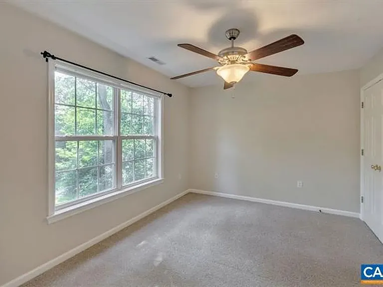 991 Carodon Dr — Photo 17