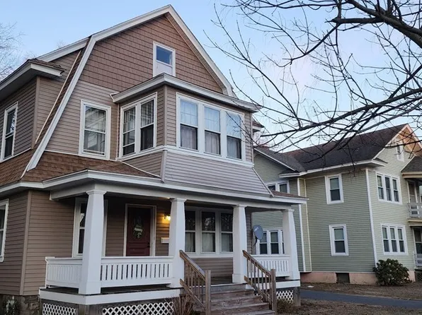 511-513 White St, Springfield, MA 01108