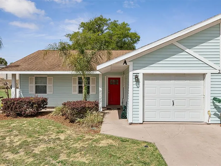 212 Ridgecrest Loop — Photo 1