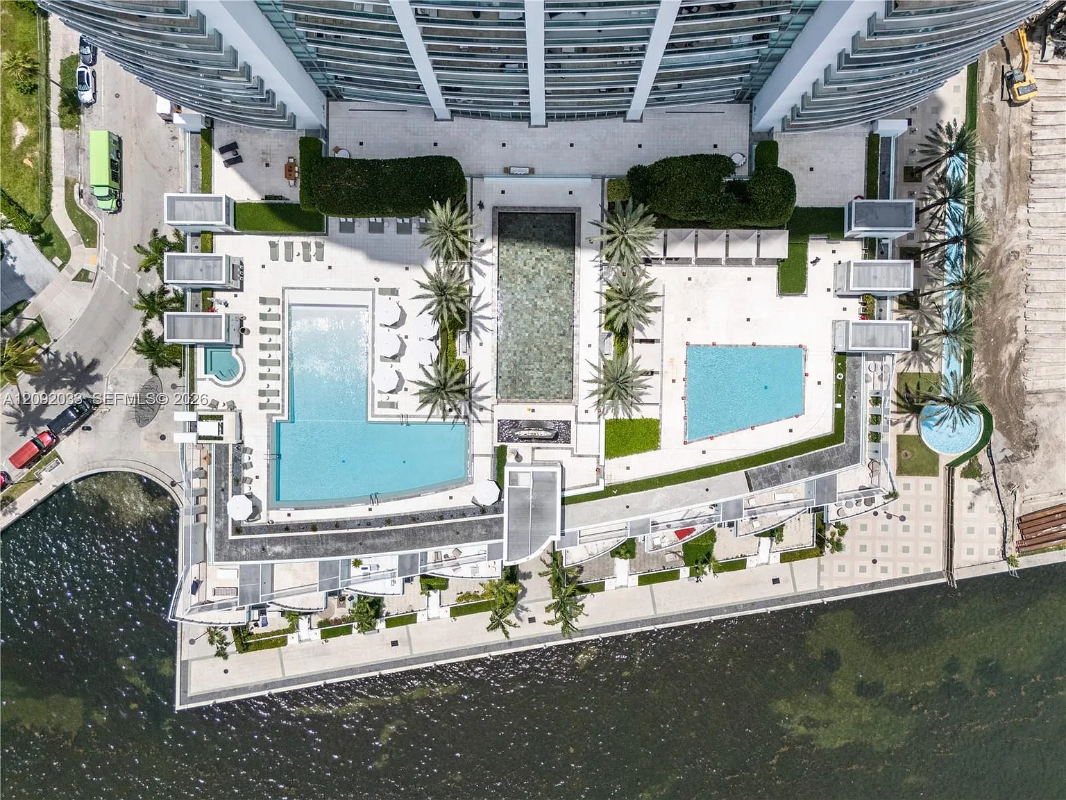 Jade Residences At Bricke — Photo 2