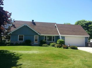 2015 Emery St, East Troy, WI 53120