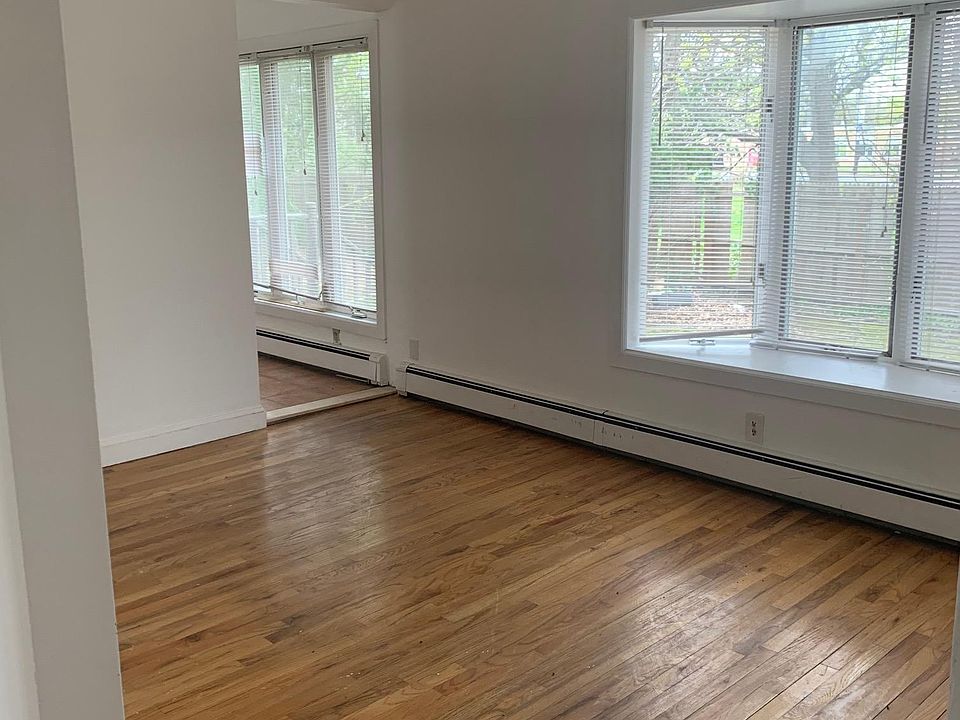 1st image of 681 Maude St #1