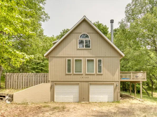 10120 Crazy Horse Trl, Stanwood, MI 49346