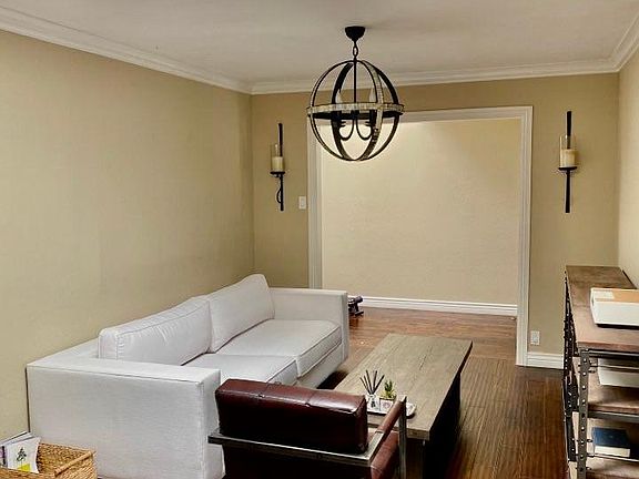 4th image of 1708 Morning Glory Ln