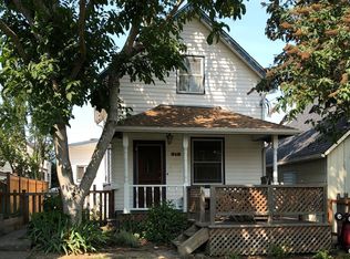 318 N 71st St, Seattle, WA 98103