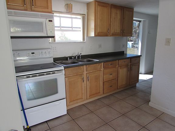 Kitchen - main house 