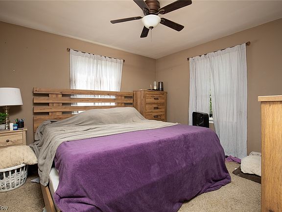 5th image of 30831 Willowick Dr