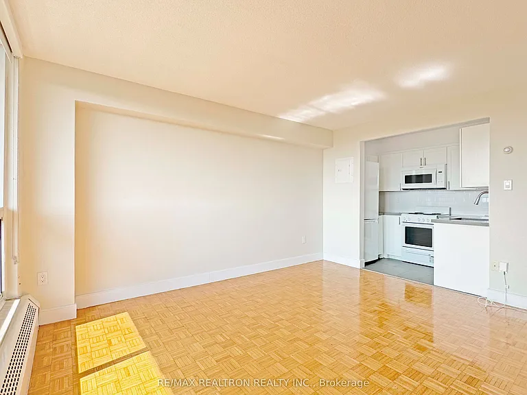 666 Spadina Ave #1001 — Photo 3
