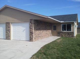 1202 Kadin Trl, Bondurant, IA 50035