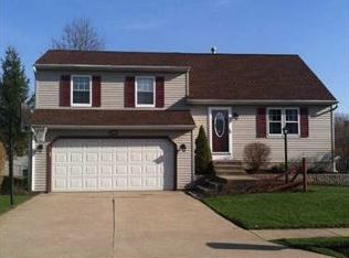 2221 Gatesmill Dr, Erie, PA