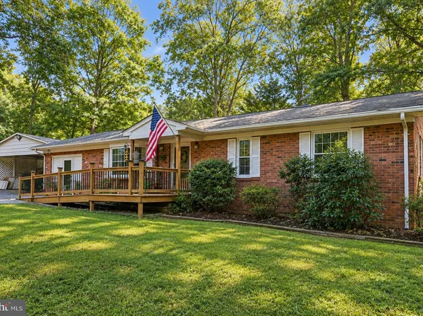 5171 Grace Church Ln, Midland, VA 22728