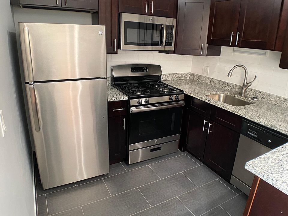 1st image of 5532 N Kenmore Ave #306