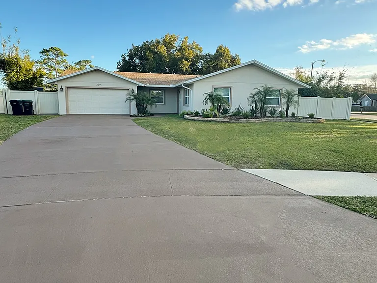309 Madeira Ave — Photo 20