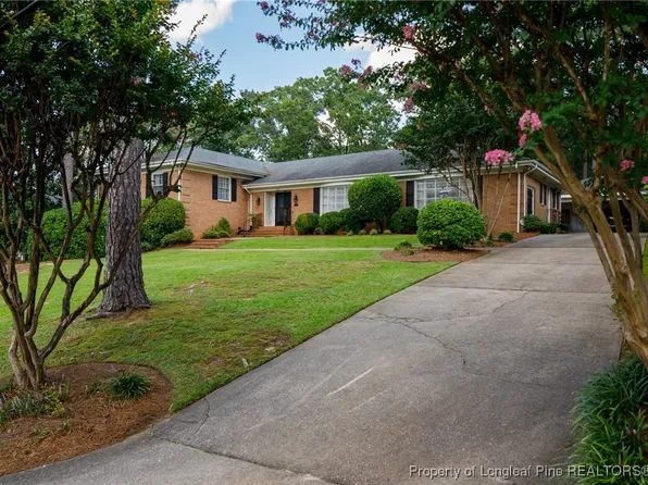 125 Northview Dr, Fayetteville, NC 28303