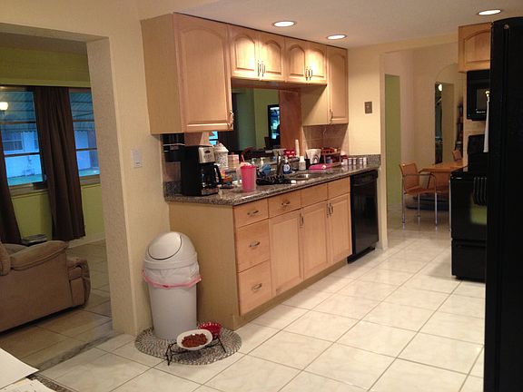 5th image of 7501 NW 72nd Ave