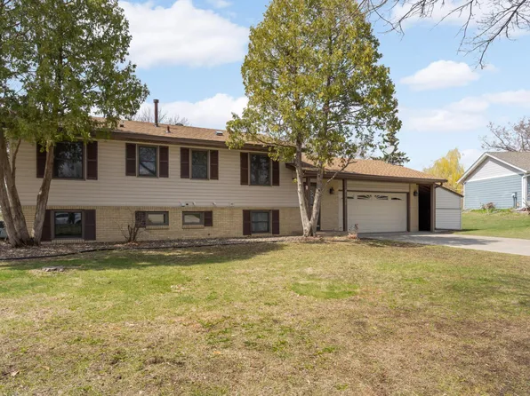 8100 Ivywood Ave S, Cottage Grove, MN 55016