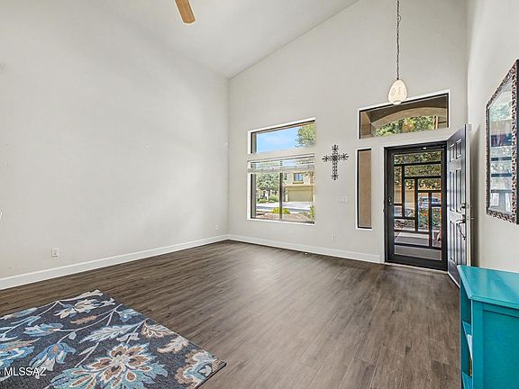 4th image of 93 W Calle Tierra Sandia