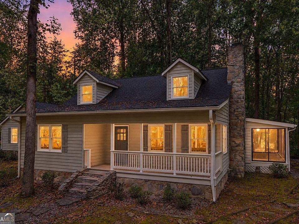 1st image of 270 Woodbrier