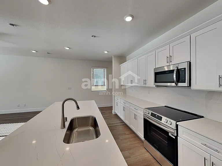 10337 Bee Balm St — Photo 3