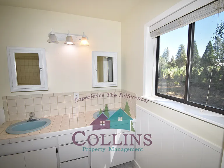 11071 Cedar Ridge Dr — Photo 14