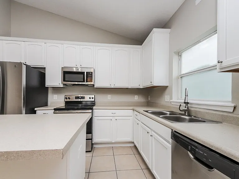4313 Creeks Run Blvd — Photo 9