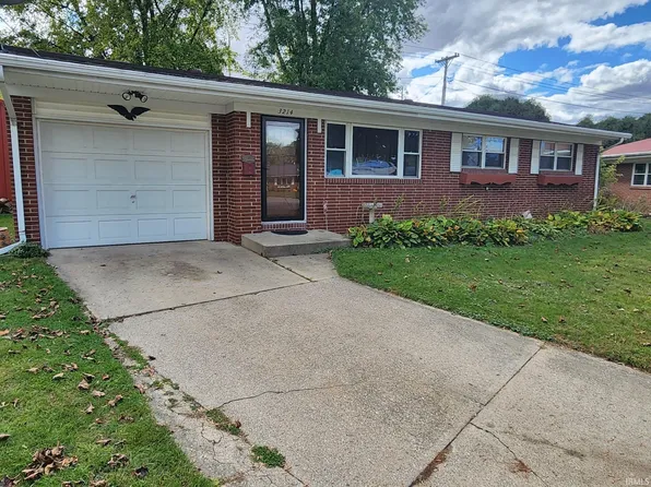 3214 Summit Ave, Logansport, IN 46947