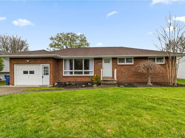 1454 N French Rd, Amherst, NY 14228