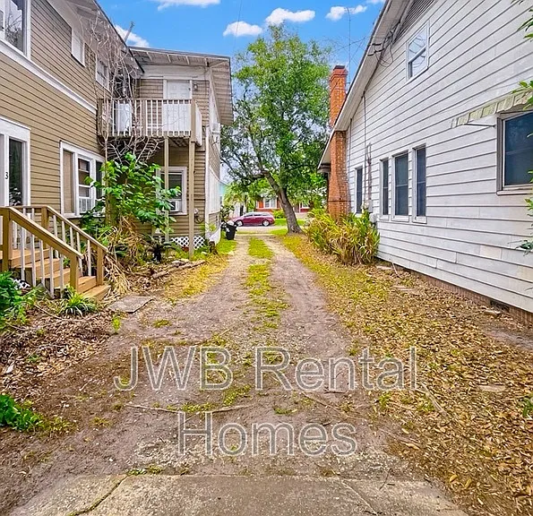 2022 Dellwood Ave #4 — Photo 16