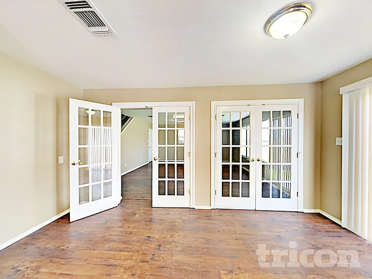 4120 Wensledale Dr — Photo 10