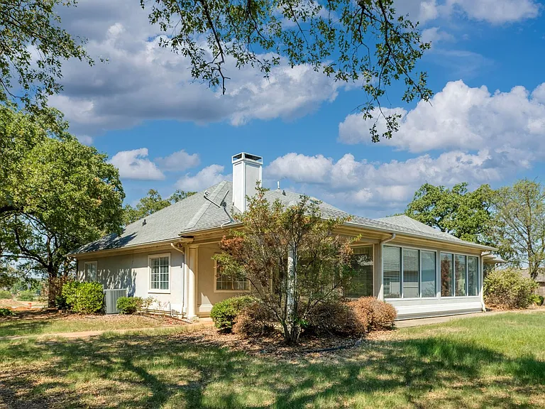 4525 Teasley Ln — Photo 27