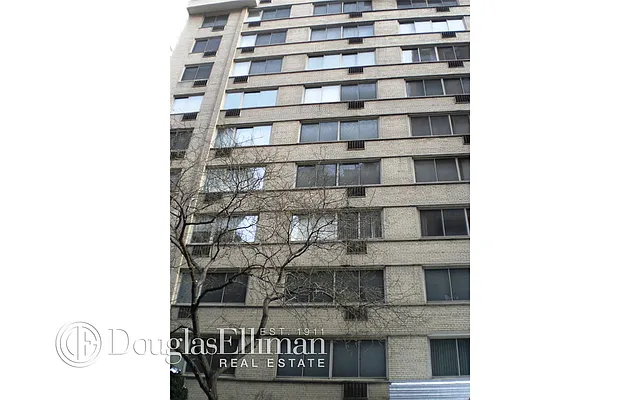 Sold by Douglas Elliman | media 18