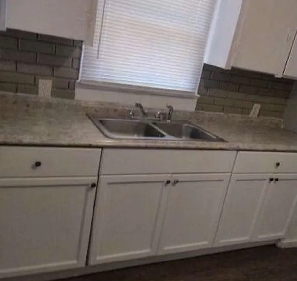 8208 N 14th St — Photo 9