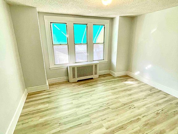 4th image of 1421 S Etting St
