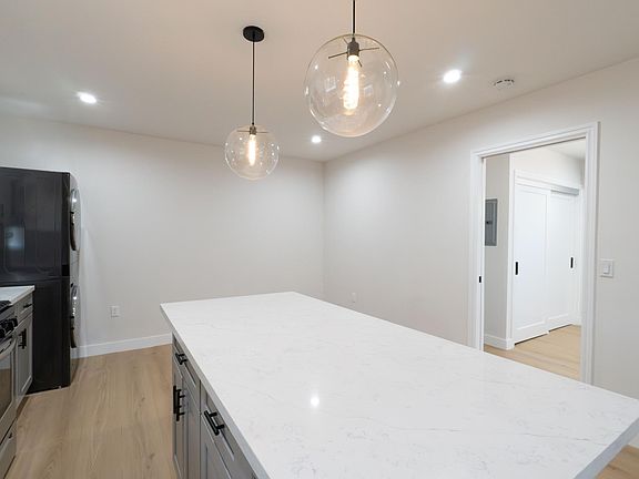 4th image of 331 S Vallejo Way #C