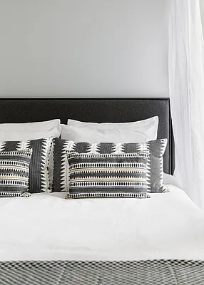 Rented by Pinnacle City Living | media 19