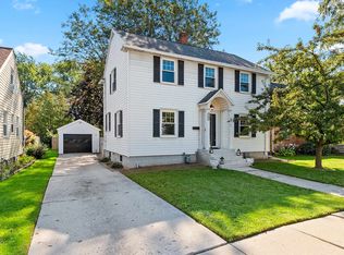 1109 12th Ave, Green Bay, WI 54304