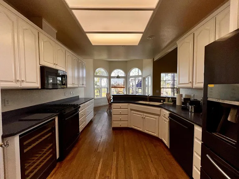 17363 S Henry Rd — Photo 9