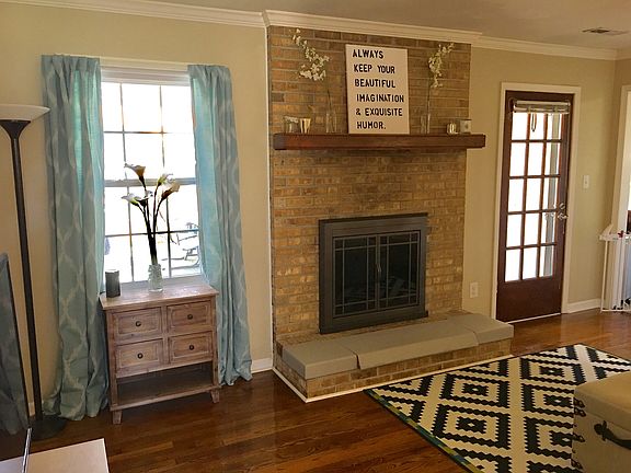 5th image of 2452 Eastchester Dr