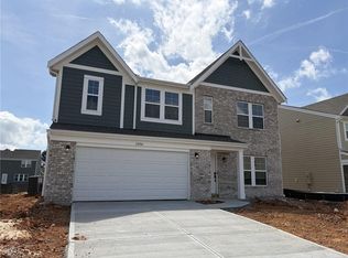 1006 Blossom Ln, Euharlee, GA 30120