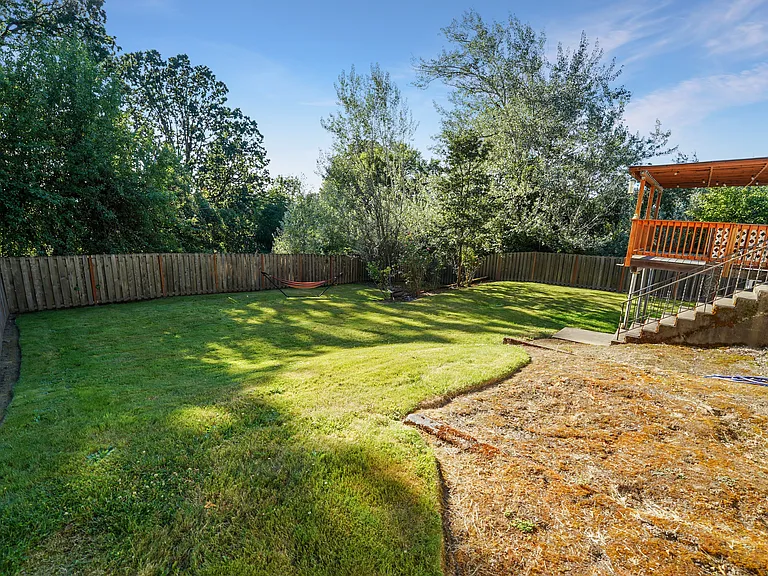 10915 SW 57th Ave — Photo 9