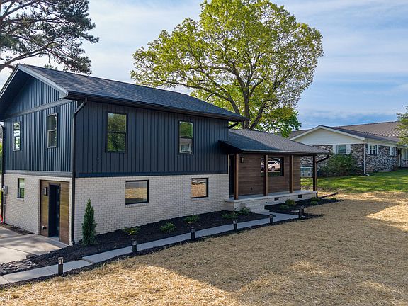 4th image of 3310 Travis St NW