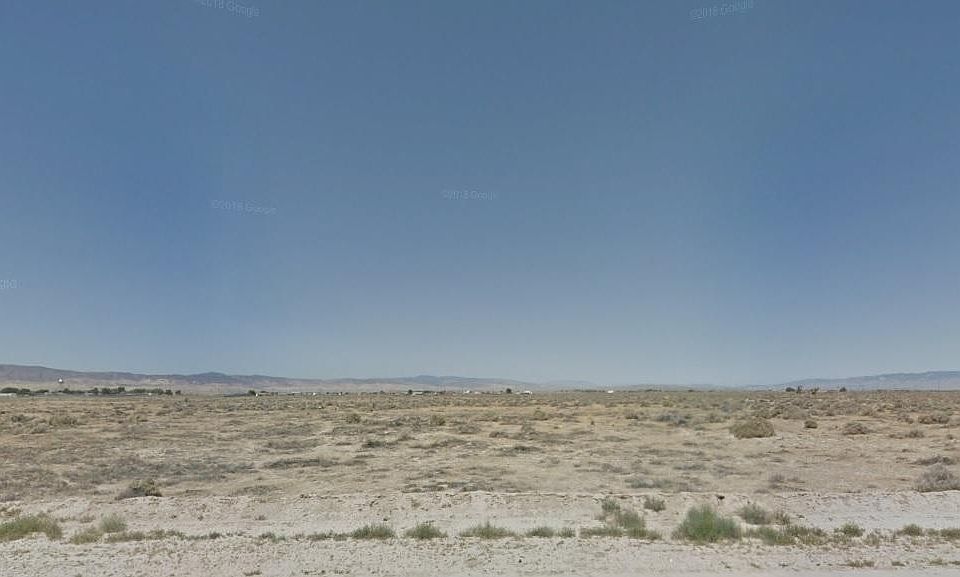 1st image of 52nd St W