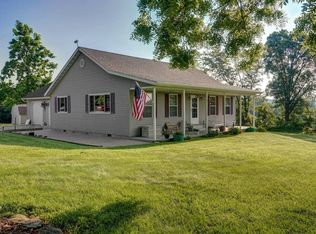 155 E 405th Rd, Dunnegan, MO 65640