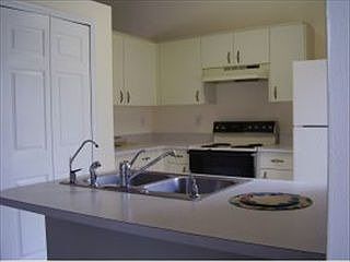 3rd image of 1890 Wapello Ave SE