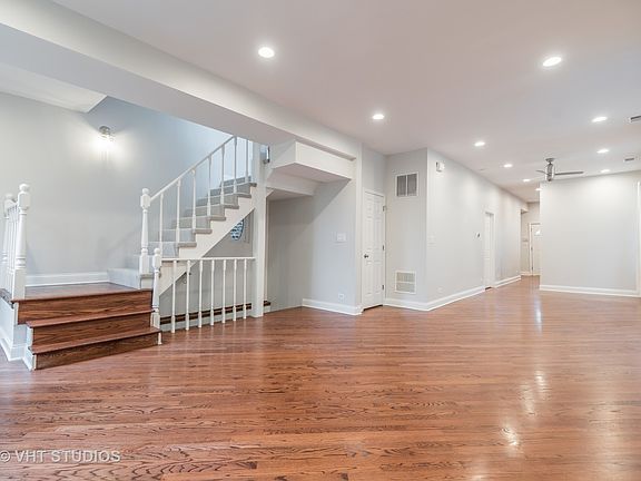 2nd image of 1836 W Superior St APT 2