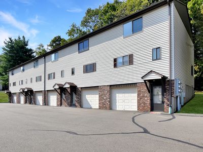 140 Thompson Street APT 16E, New Haven, CT, 06511