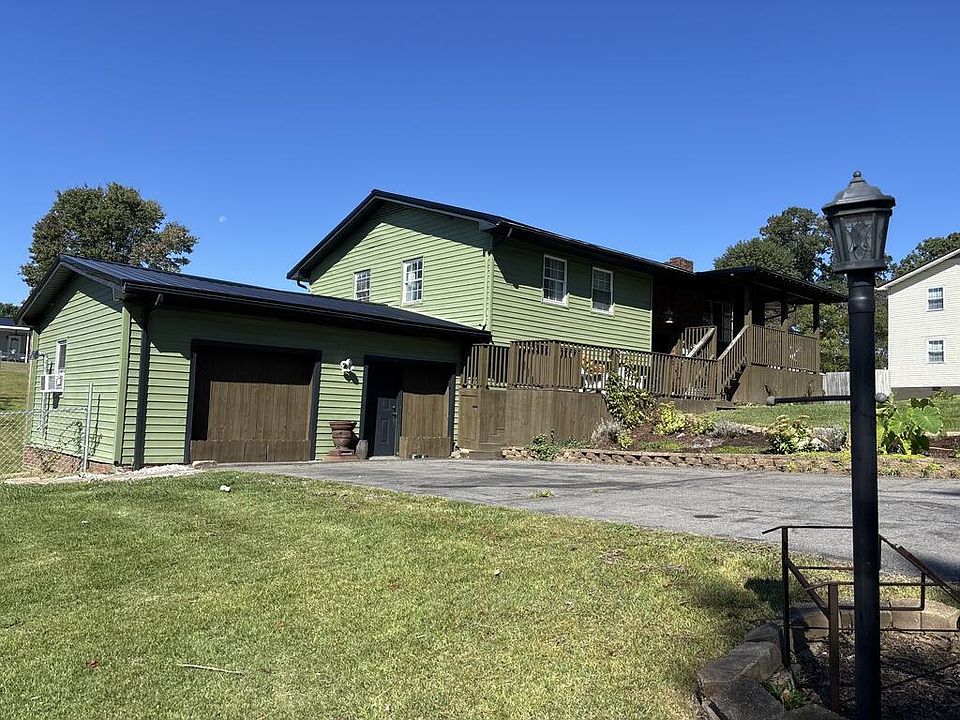 1st image of 118 Fairdale Rd