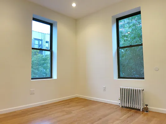 Rented by Miron Properties | media 18